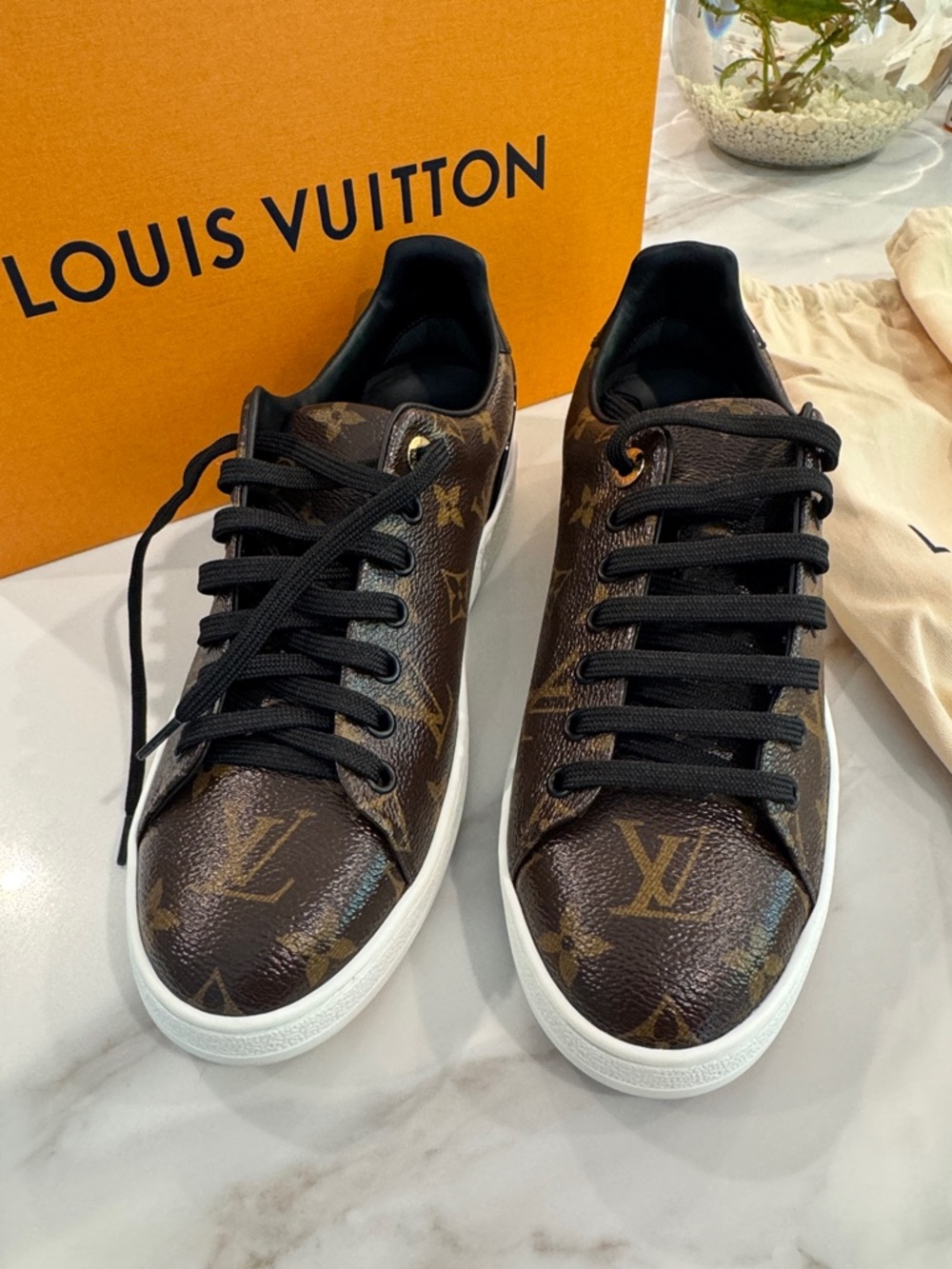 Louis Vuitton Brown Monogram Low-Top Sneakers with White Soles - Picture 3 of 6